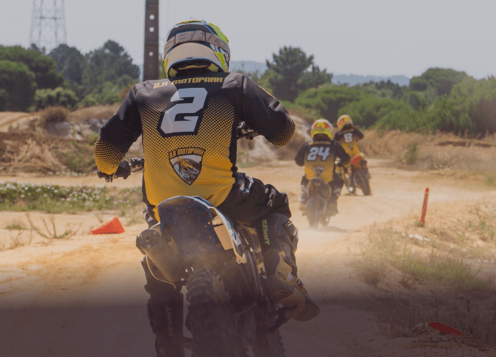 Bruna Antunes dirt bike and motocross track
