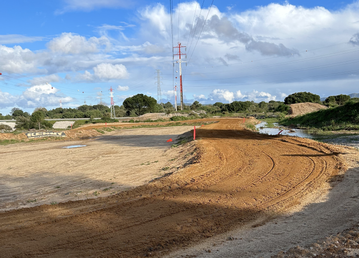BA Motocross Track - Rider Turning